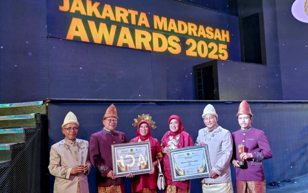 Jakarta Madrasah Award 2025: MTsN 24 Jakarta Timur Raih Dua Penghargaan