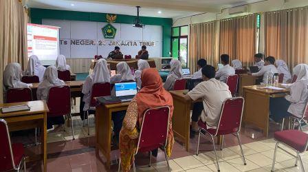 Pelatihan Riset Tingkatkan Wawasan Siswa MTsN 24 Jakarta Timur